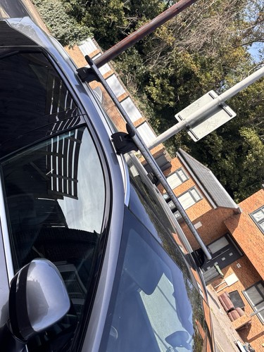 Nissan qashqai cross bars - nissan,