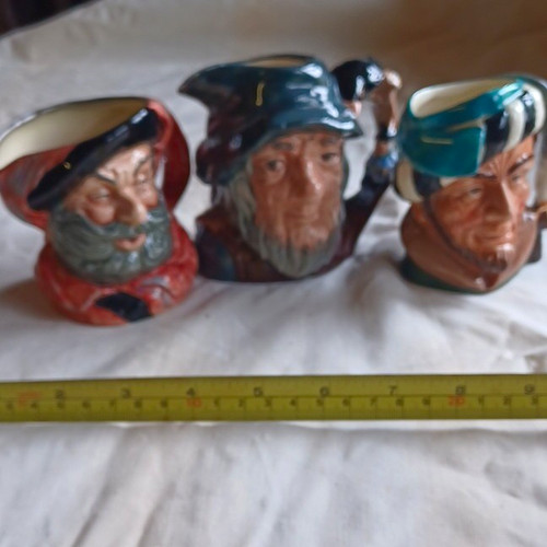 Royal doulton character jug - royal,