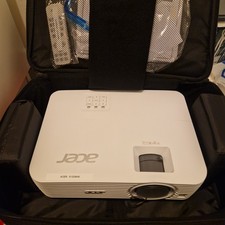 Acer X1526 1080p Full HD DLP
