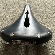 BROOKS LADIES STANDARD  B. 17S