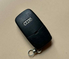 GENUINE AUDI 3 BUTTON REMOTE FLIP CAR KEY FOB - FREE DELIVERY
