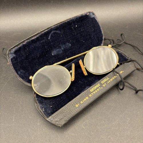Pince nez glasses - pince-nez, antique
