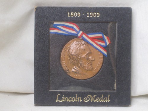Antique 1909 official medal - official,