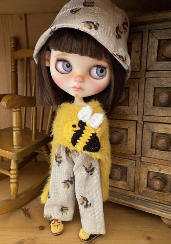 Blythe doll outfit - blythe,