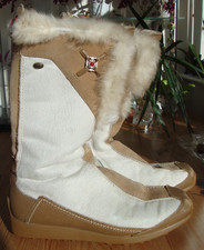 Tecnica  Italy apres ski cow hide white and brown moon/snow boots size 7.