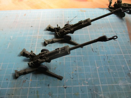 M777 light weight howitzers - us,