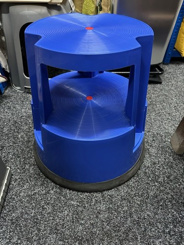 Step kick stool - kick, hard