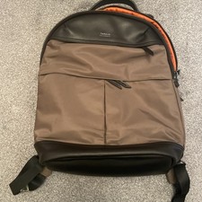 Targus Newport California 15"