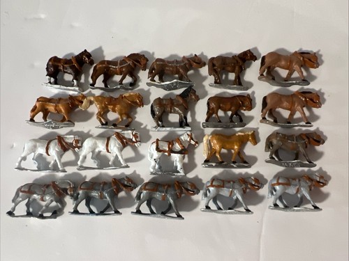 White metal model horses brown - model,
