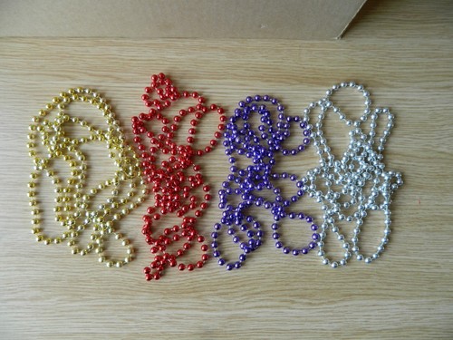 Long plastic pearl necklaces - plastic,