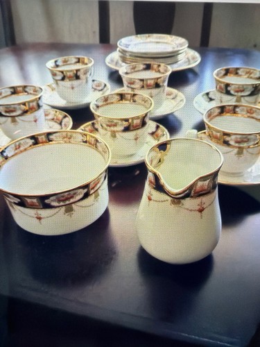 Royal crown derby imari 2451 - royal,
