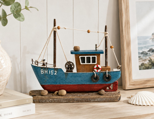 Wooden fishing trawler boat - wooden,