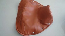 Vespa Light brown solo driver