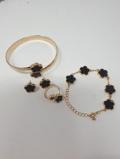 Charming Jewellery Set Earings