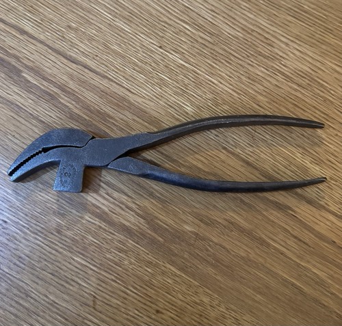 Vintage hand forged lasting - hand,