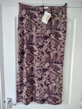 KIM  STUNNING PAISLEY MAXI