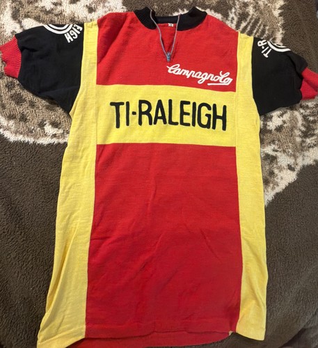 Vintage 70s raleigh cycling - 70s, ti