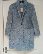 TU - BLUE & WHITE BOUCLE COAT