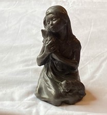 Vintage Menton Manor Girl With