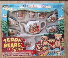 Vintage Teddy Bears Picnic