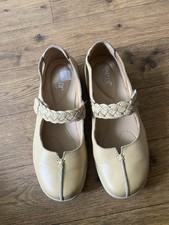 Hotter Pale Yellow Lake Shoes 4 1/2 Uk Standard