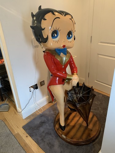 Life size betty boop statue - size,