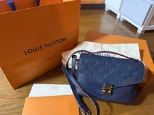 Louis Vuitton Pochette Metis
