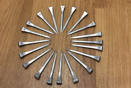 Horseshoe nails horse - 20,