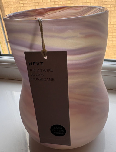 Next new pink - swirl, glass