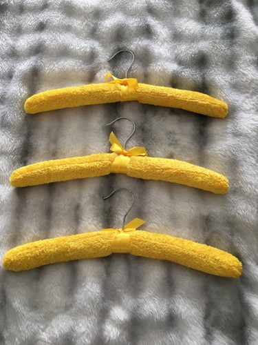 Padded hangers yellow fabric - padded,