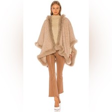 NWT Alice + Olivia Kamala