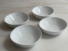 Next Set of 4 White Large