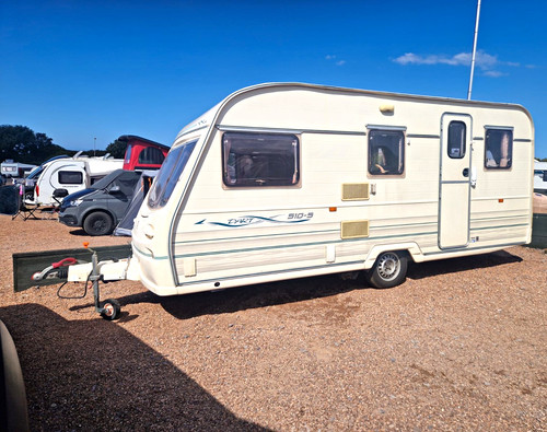 Avondale berth caravan - avondale,
