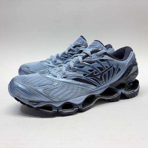 Barely worn mizuno wave - worn,