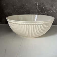 Wedgewood  Queensware Edme  Ribbed Cream  Fruit/ Salad Bowl 26cm