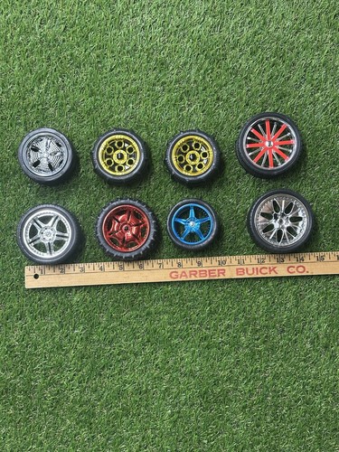 Lot fly wheels - of, by