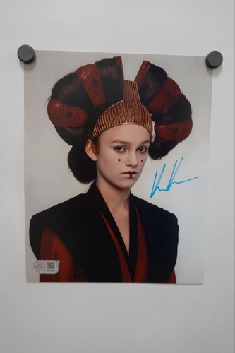 8x10 signed keira knightly - 8x10,