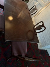 Stag Extending Dining Table with 2 Carvers and 4 Chairs