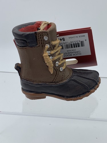 Red shed duck - shed, boot