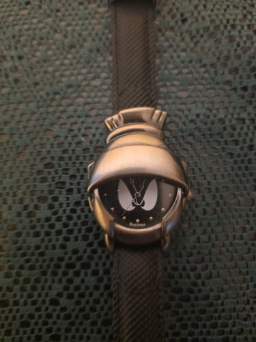 Vtg armitron looney tunes - looney,