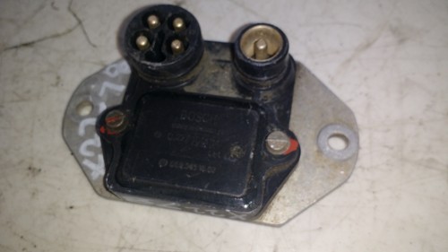 Mercedes w123 ignition control - mercedes,