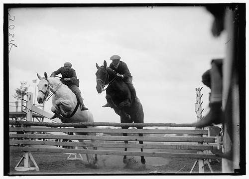 Photo 1919 horse show jumping - photo:1919,