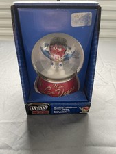 M&M x Elvis Snowglobe Limited