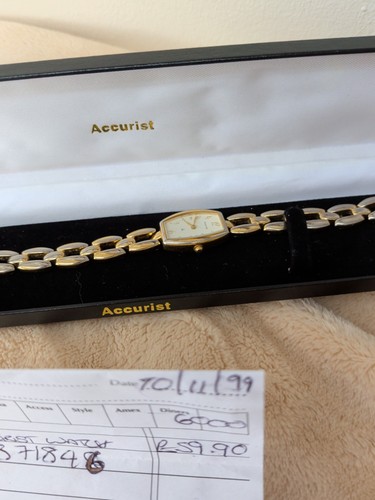 Classic vintage accurist - vintage,