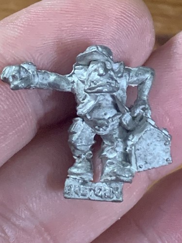 Space ork gretchin - space,