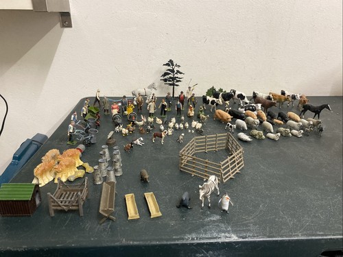 137 vintage britains lead - vintage,