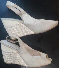Nine West Beige Peep Toe