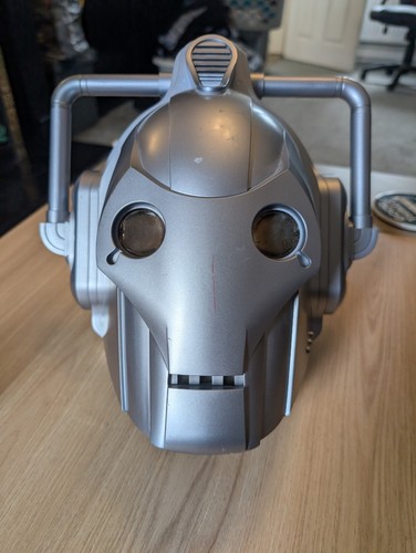 Cyberman talking voice changer - cyberman,