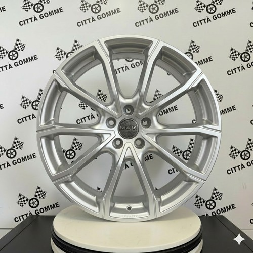 Set alloy wheels - of, 4