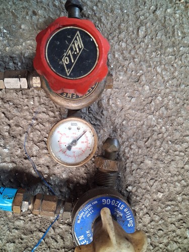 Boc oxy acetylene two - 2,